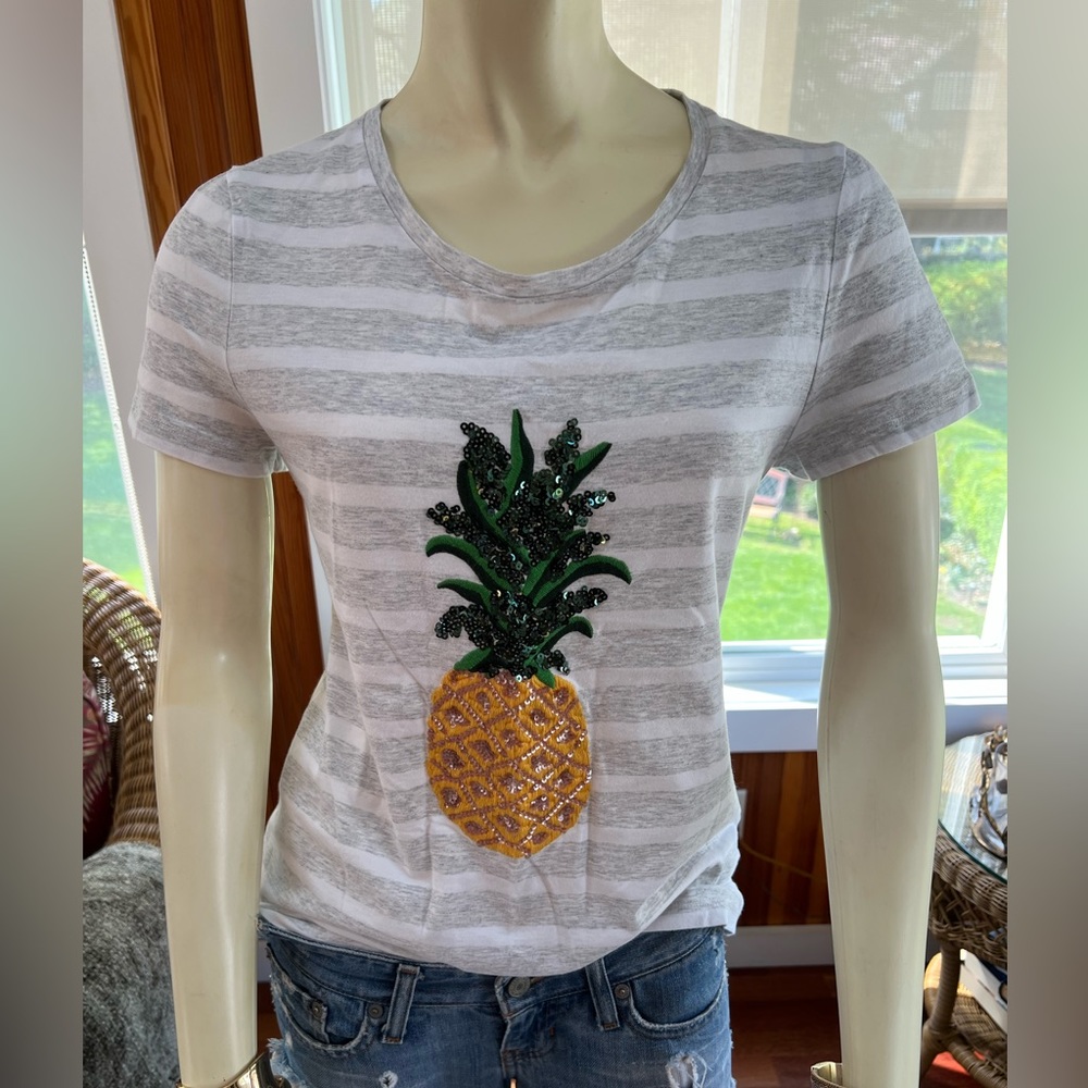 🎉HP🎉 Banana Republic Striped Sequined Pineapple Graphic Tee - Picture 3 of 8